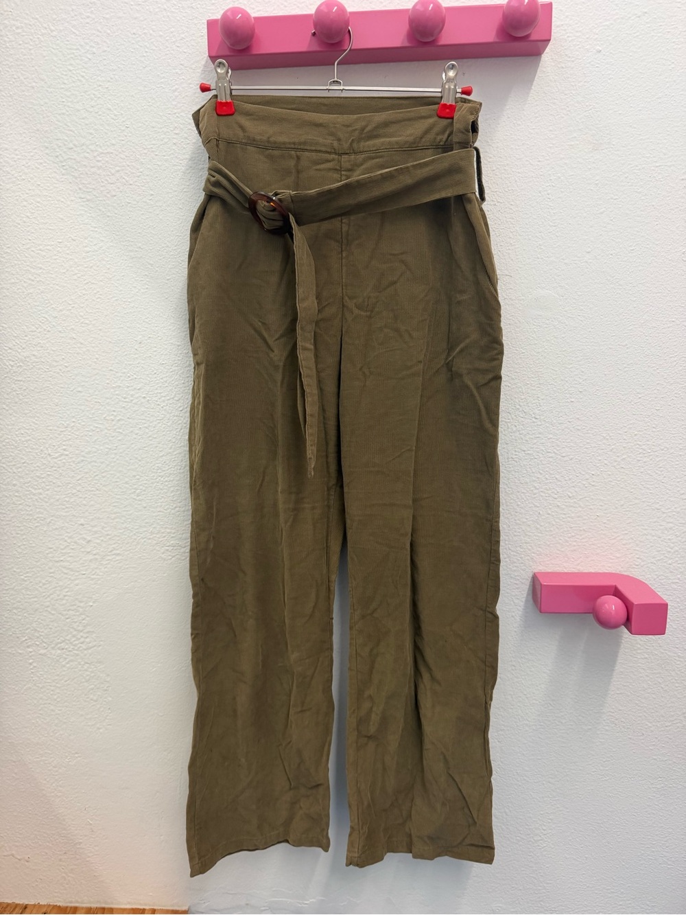 Donni High-Waist Olive Green Corduroy pants